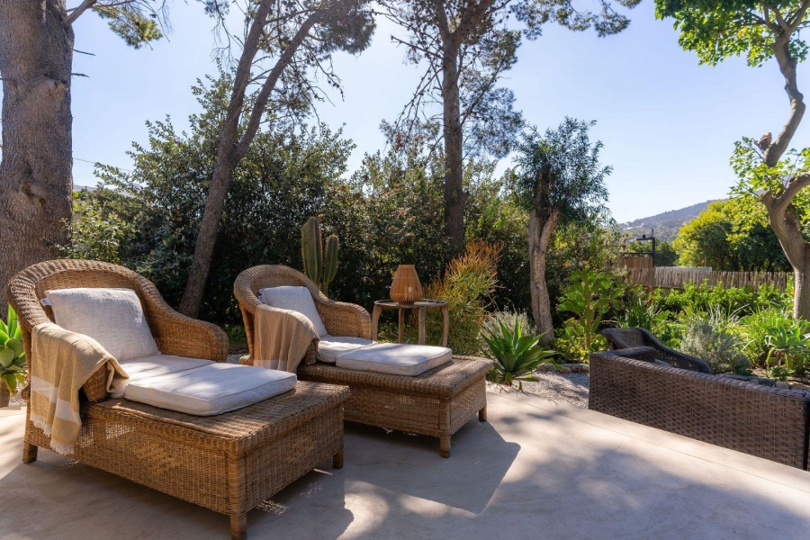 6 Bedroom Property for Sale in Hout Bay Western Cape